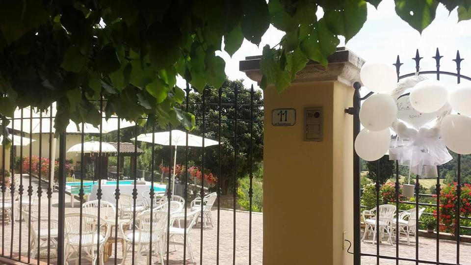 Residence Il Vigneto Lari Exterior photo