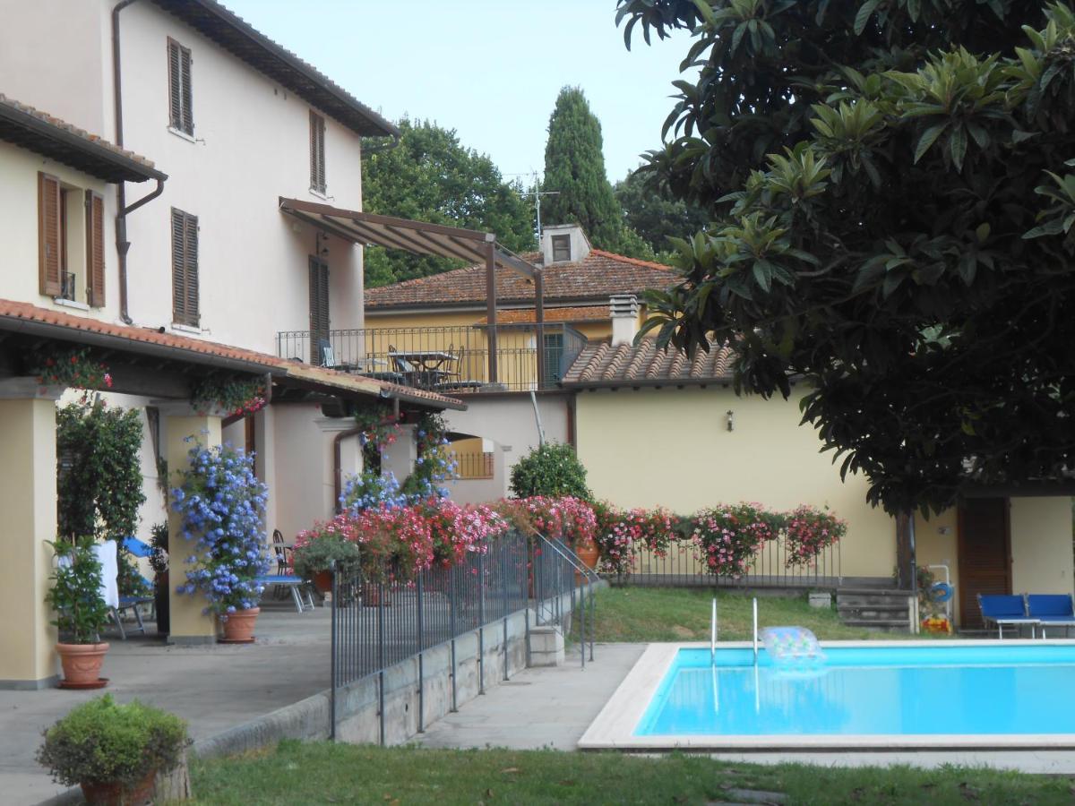 Residence Il Vigneto Lari Exterior photo
