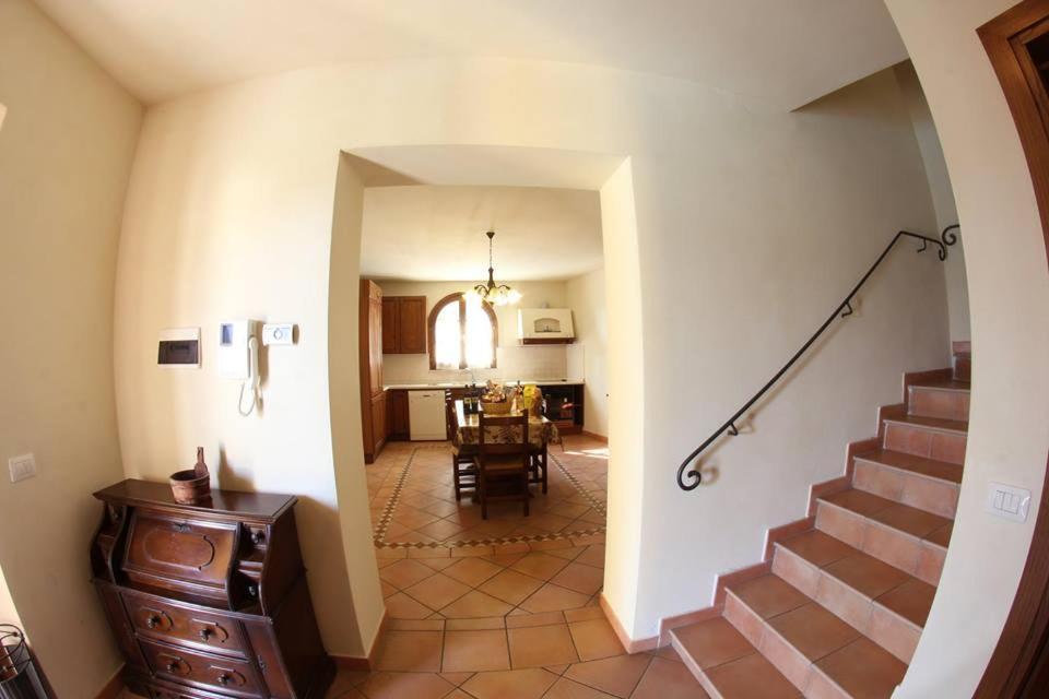 Residence Il Vigneto Lari Exterior photo