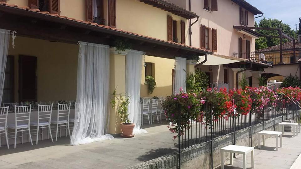 Residence Il Vigneto Lari Exterior photo