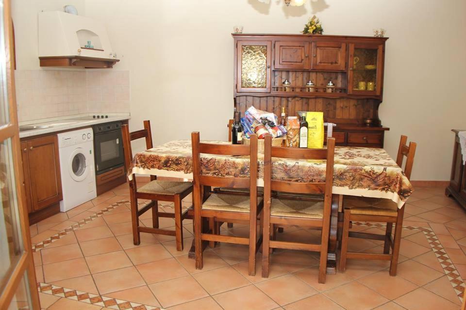 Residence Il Vigneto Lari Exterior photo